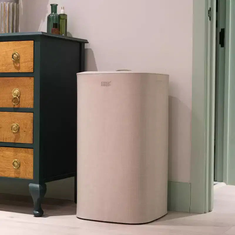 Cesto portabiancheria beige a scomparto singolo con coperchio, 60 litri