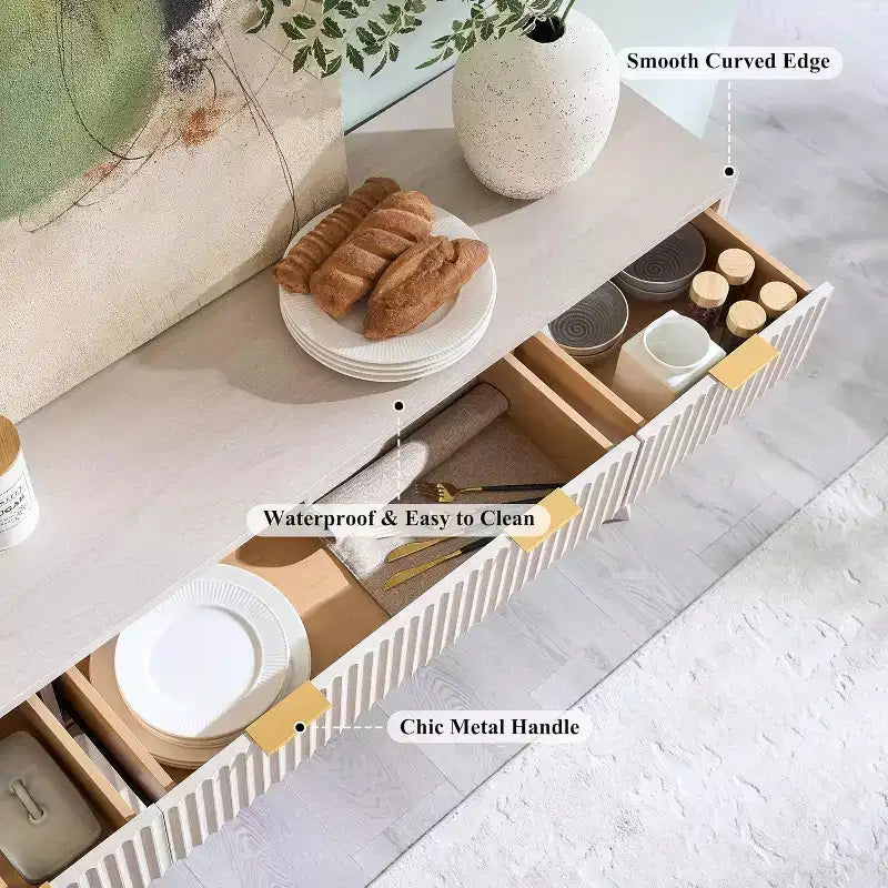 Mobile buffet scanalato da 60" con 3 cassetti e 4 ante, ontano scuro/grigio scuro/bianco/ontano bianco, per 1
