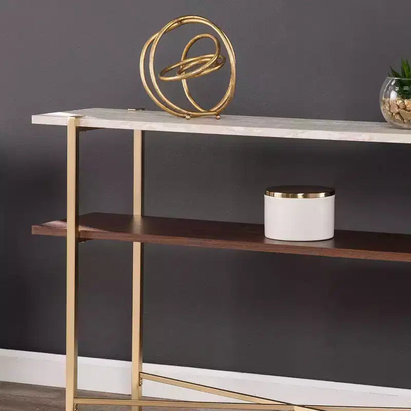 Tavolo Console con Piano in Finto Marmo Bianco, Struttura a X Dorata, 2 Ripiani, 1 Persona