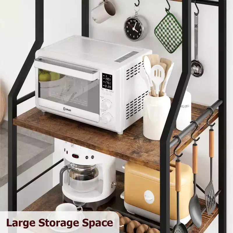 Scaffale da cucina da fornaio nero a 5 ripiani in metallo e MDF con 2 cestelli in filo metallico e 8 ganci