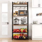 Scaffale da cucina da fornaio nero a 5 ripiani in metallo e MDF con 2 cestelli in filo metallico e 8 ganci